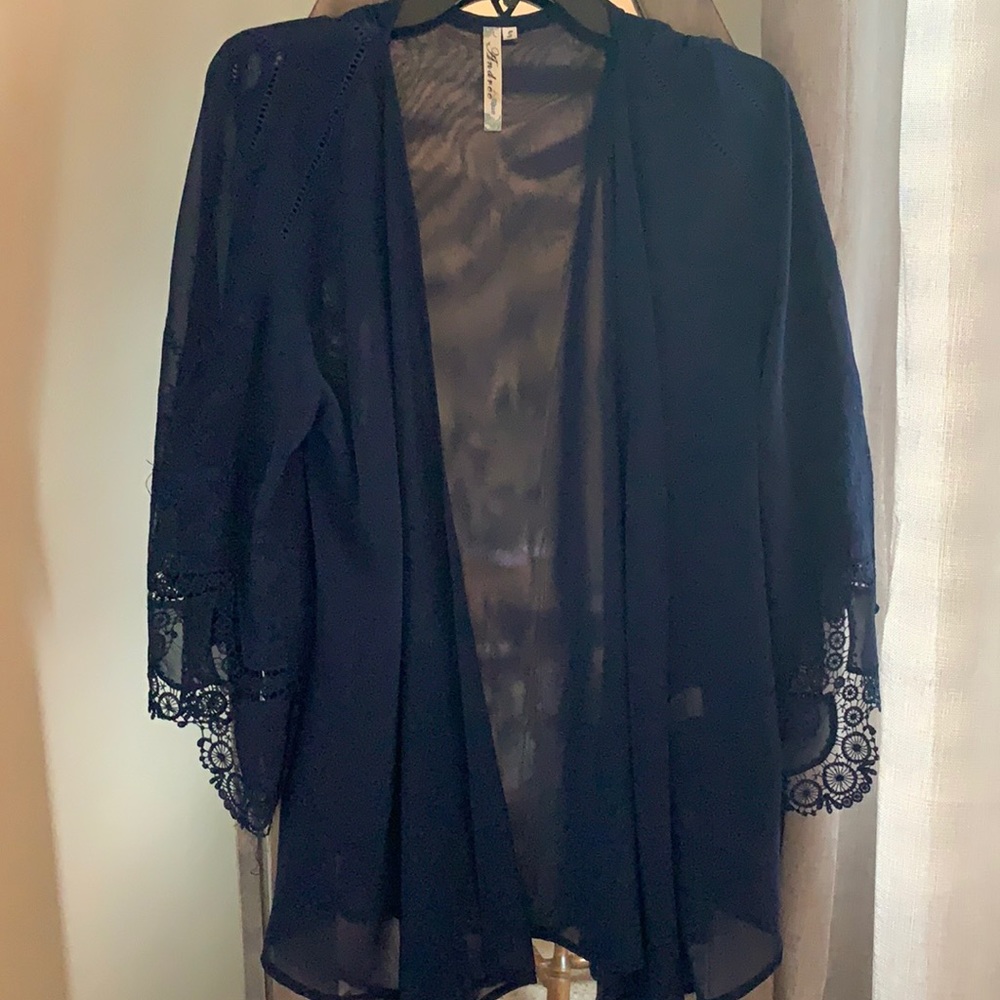 Navy boutique kimono